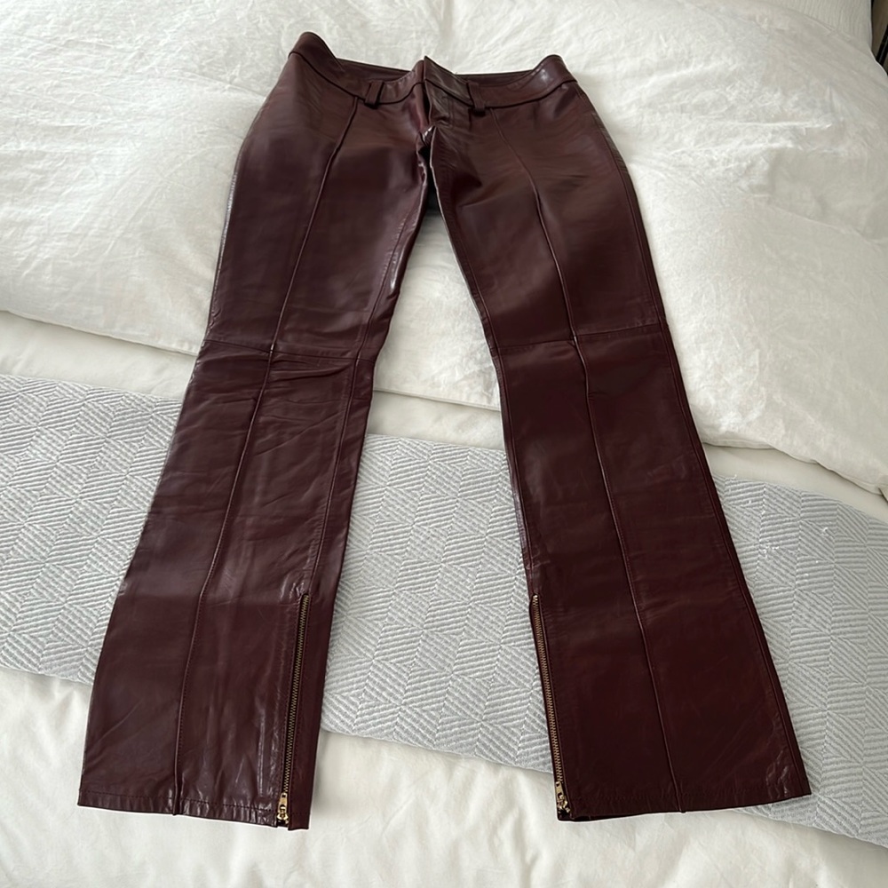 Gap vintage, leather pants. 7 1/2 inch rise. Excellent condition.